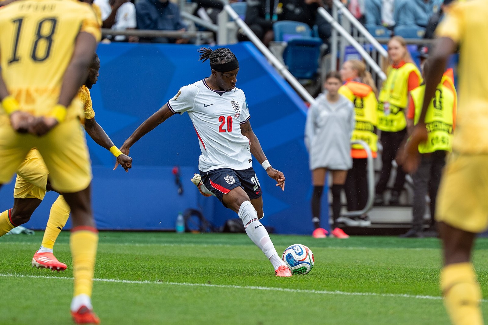 Arsenal scorer Noni Madueke playing for England against Ghana